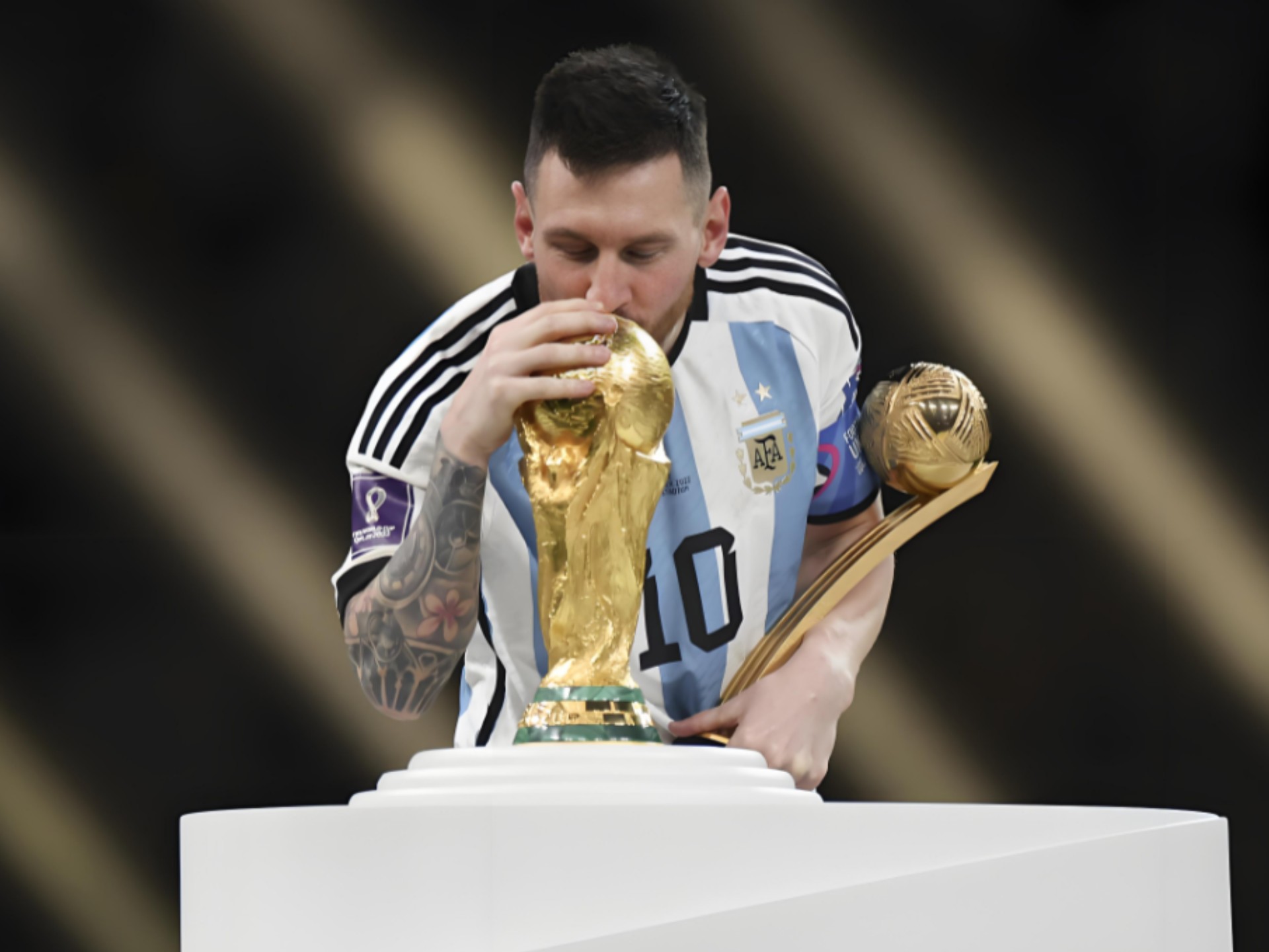 英媒：萨拉赫不太可能会在本周末对布莱顿的联赛里出场（英媒称：萨拉赫周末战布莱顿出场希望渺茫）