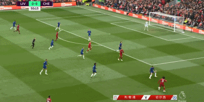 谢娜第一次下场打高尔夫获老公陪伴，甜喊张杰“老张”羡煞旁人（谢娜首次挥杆高尔夫，张杰贴身相伴，甜喊“老张”撒糖惹人羡）