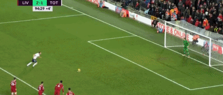 武磊迎34岁生日，个人官博感言：伤痛终将过去，步履始终磊落（34岁生日之际，武磊在官博发声：伤痛终会过去，脚步依旧磊落）