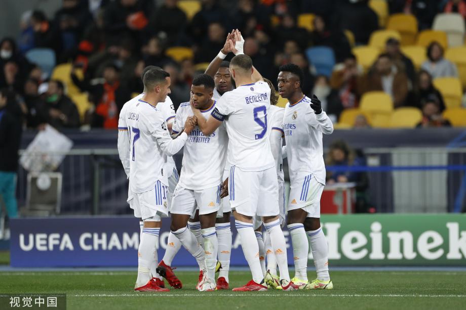 米体：斯帕莱蒂想让布雷默周末直接首发，但队医建议谨慎行事（米体：斯帕莱蒂希望让布雷默本周末直接先发，队医建议保守处理）