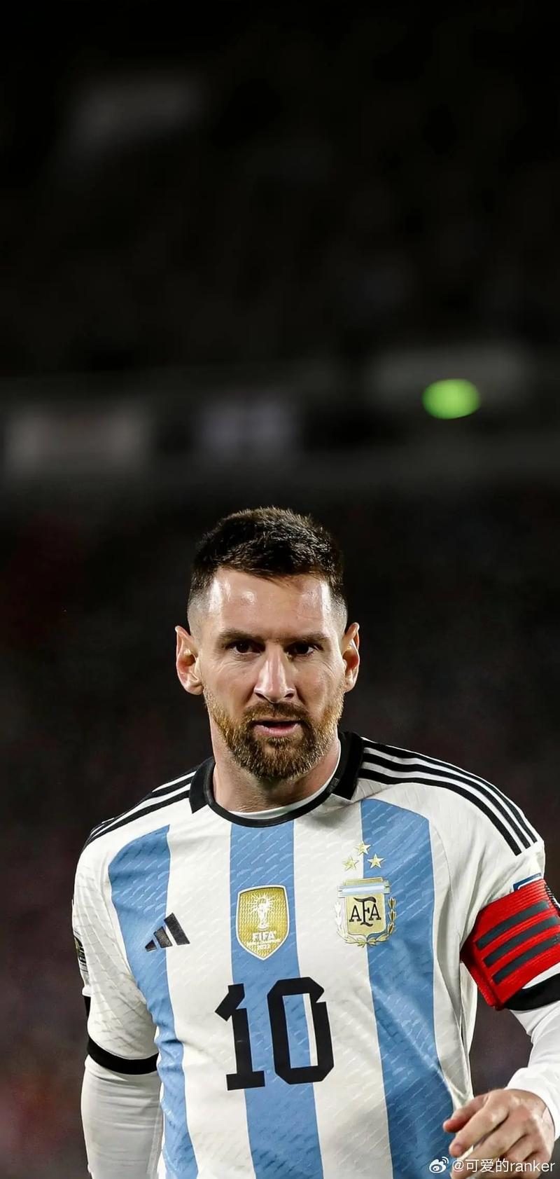 弗赖堡vs美因茨：金特尔、格里福首发，李在城、里斯出战（弗赖堡对阵美因茨：金特尔、格里福首发，李在城、里斯登场）